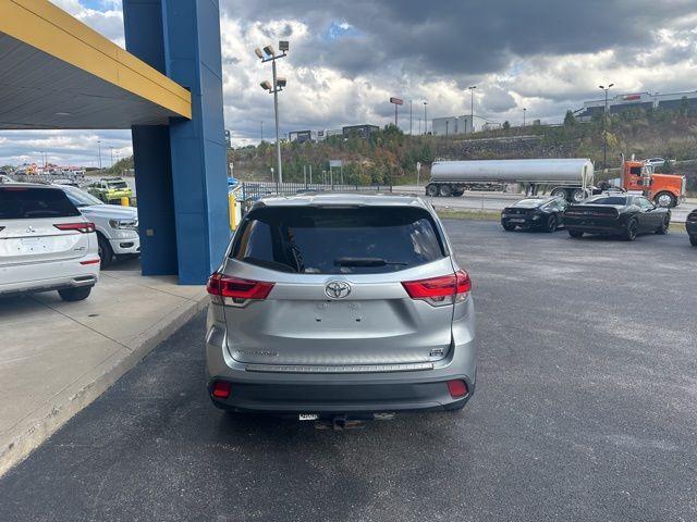 used 2019 Toyota Highlander car, priced at $19,859