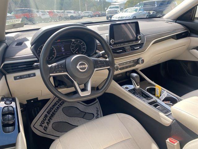 used 2023 Nissan Altima car, priced at $22,570