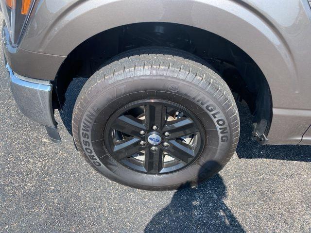 used 2023 Ford F-150 car, priced at $33,998