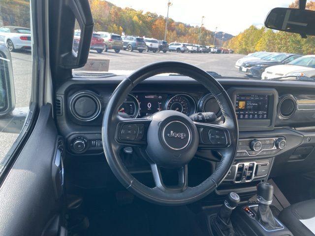 used 2021 Jeep Wrangler Unlimited car, priced at $28,737