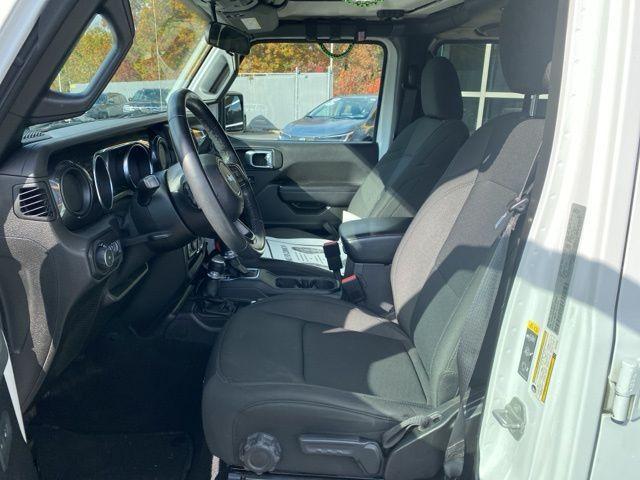 used 2021 Jeep Wrangler Unlimited car, priced at $28,737