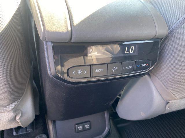 used 2020 Toyota Highlander car, priced at $24,014