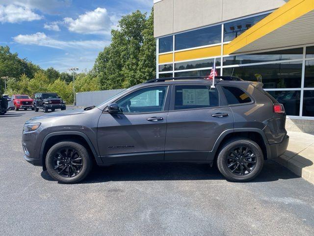 used 2023 Jeep Cherokee car, priced at $24,157