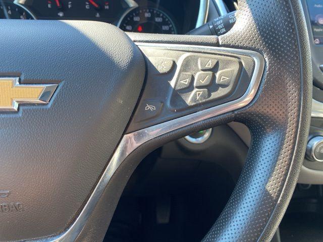 used 2022 Chevrolet Equinox car, priced at $17,623