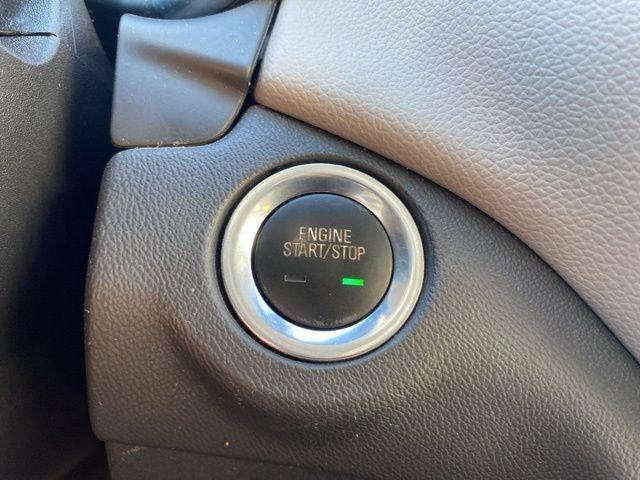 used 2022 Chevrolet Equinox car, priced at $17,623