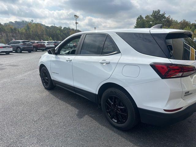 used 2022 Chevrolet Equinox car, priced at $17,306