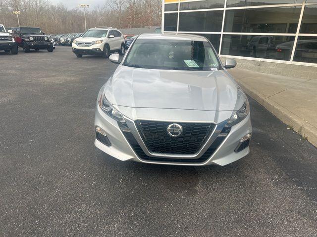 used 2020 Nissan Altima car, priced at $13,552