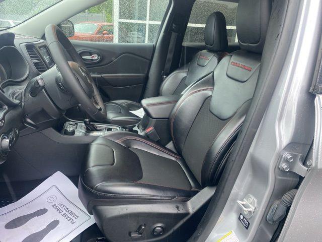 used 2022 Jeep Cherokee car, priced at $26,318