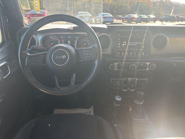 used 2021 Jeep Wrangler Unlimited car, priced at $29,240