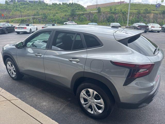 used 2024 Chevrolet Trax car, priced at $21,218