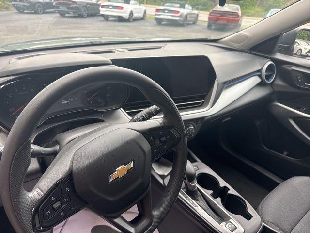used 2024 Chevrolet Trax car, priced at $21,218