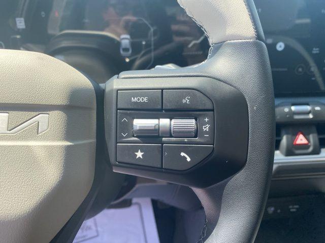 used 2025 Kia K4 car, priced at $25,921