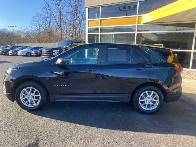 used 2023 Chevrolet Equinox car, priced at $21,317