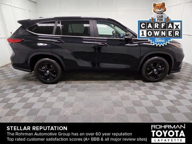 used 2023 Toyota Highlander car, priced at $34,340