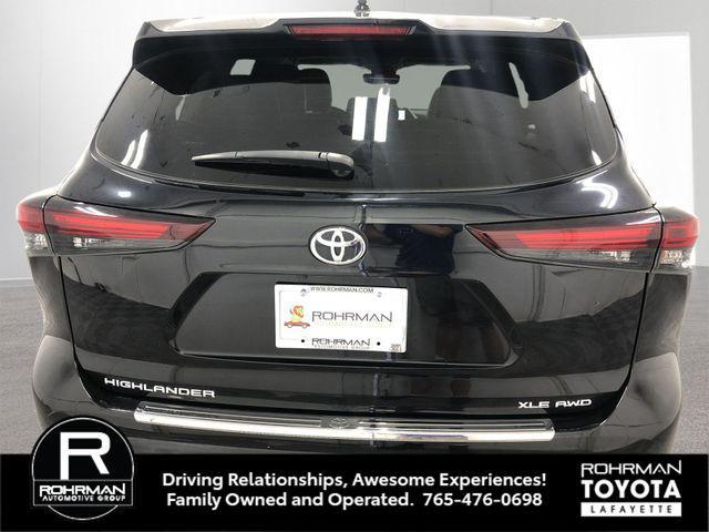 used 2024 Toyota Highlander car, priced at $40,896
