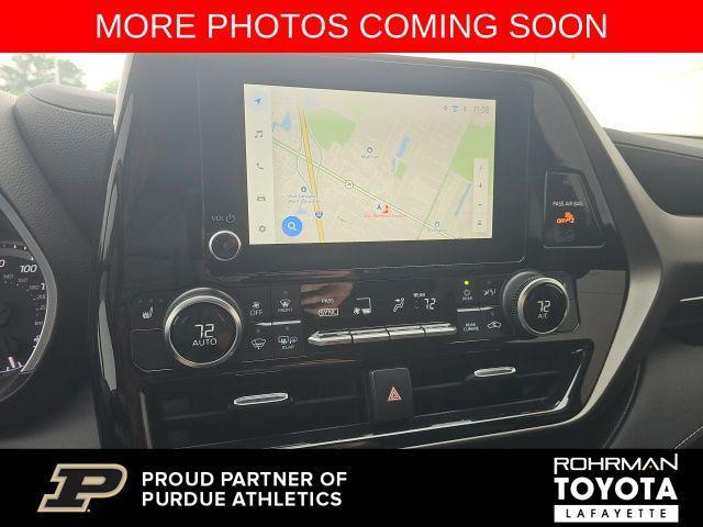 used 2023 Toyota Highlander car, priced at $40,579