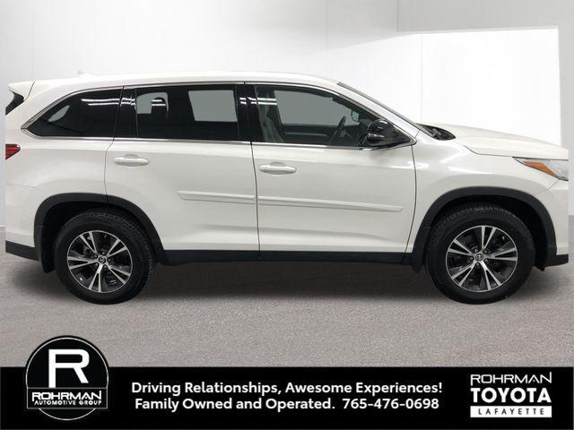 used 2019 Toyota Highlander car, priced at $23,392