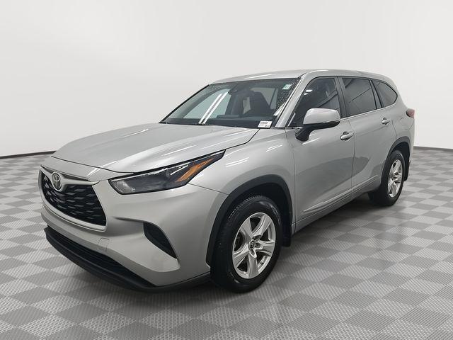 used 2023 Toyota Highlander car, priced at $32,930