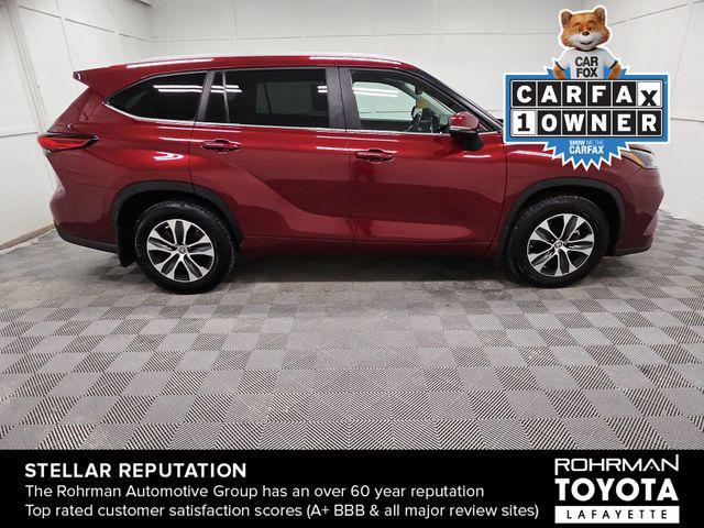 used 2023 Toyota Highlander car, priced at $37,415