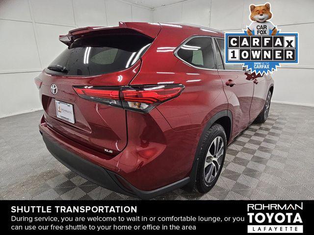 used 2023 Toyota Highlander car, priced at $37,415