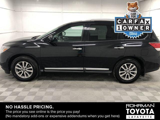 used 2016 Nissan Pathfinder car, priced at $15,526