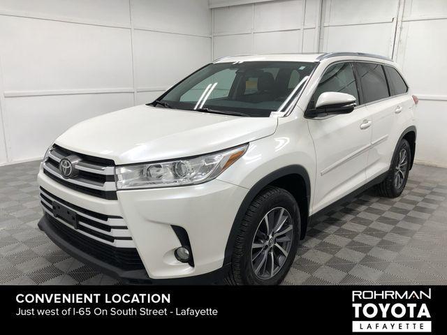 used 2019 Toyota Highlander car, priced at $25,996