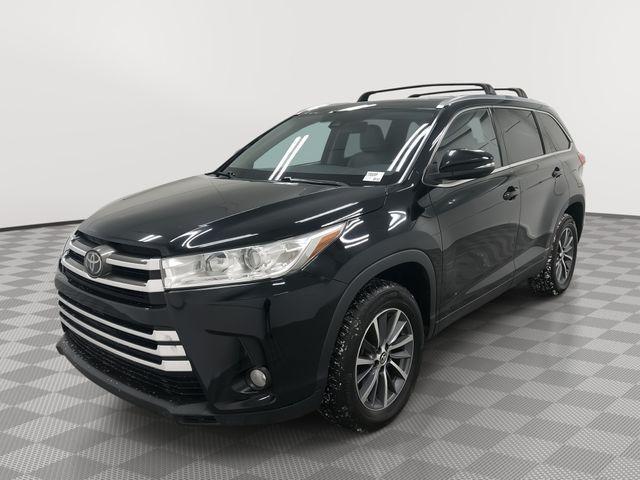 used 2019 Toyota Highlander car, priced at $24,472