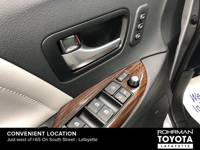 used 2018 Toyota Sienna car, priced at $31,368