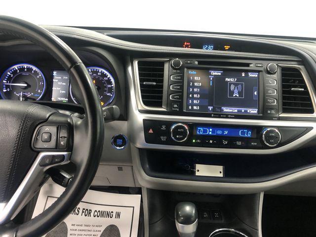 used 2019 Toyota Highlander car, priced at $27,281