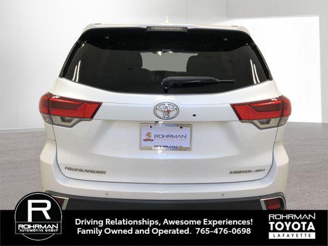 used 2018 Toyota Highlander car, priced at $22,389