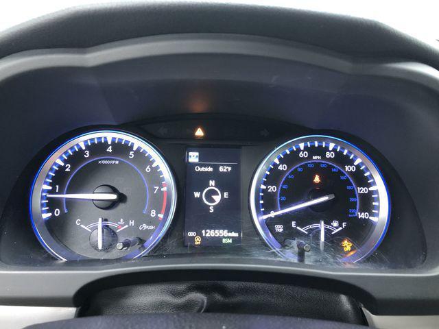 used 2018 Toyota Highlander car, priced at $22,389