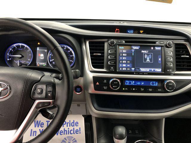 used 2018 Toyota Highlander car, priced at $22,389