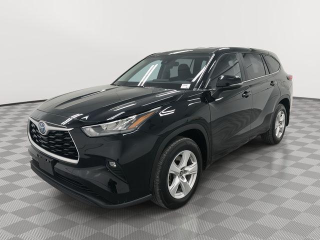 used 2023 Toyota Highlander Hybrid car, priced at $33,868