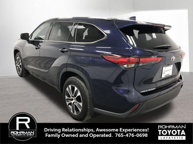 used 2022 Toyota Highlander car, priced at $35,341