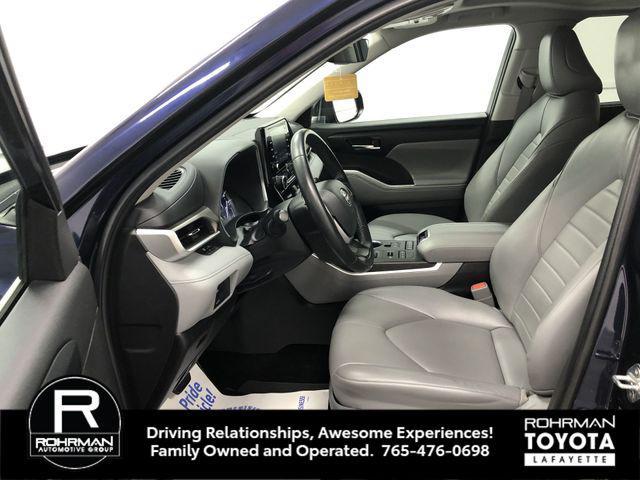 used 2022 Toyota Highlander car, priced at $35,341