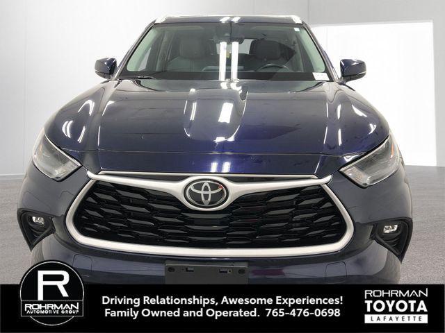 used 2022 Toyota Highlander car, priced at $35,341