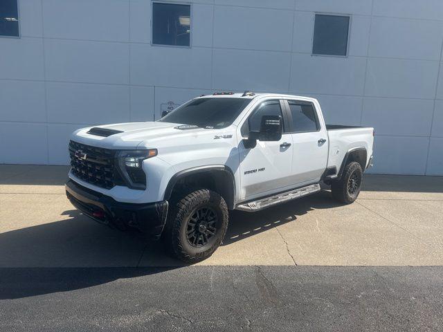 used 2024 Chevrolet Silverado 2500 car, priced at $76,242