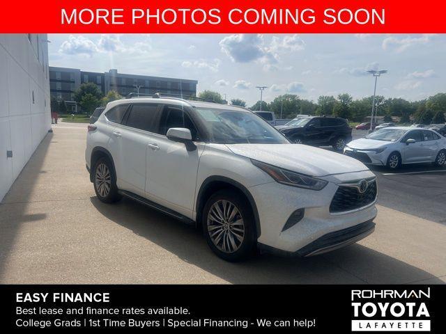 used 2025 Toyota Highlander car, priced at $56,509