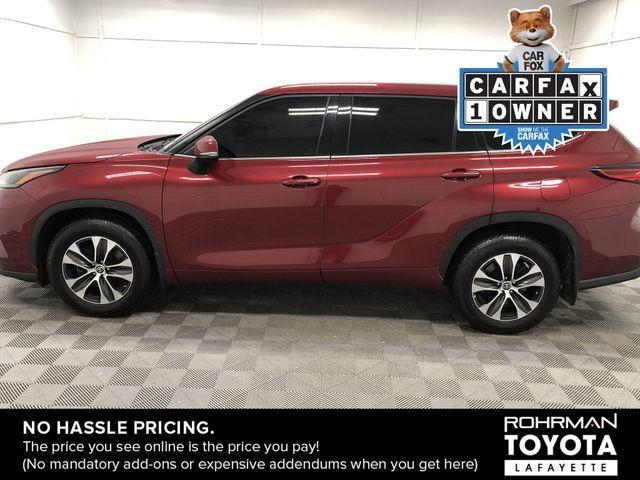 used 2022 Toyota Highlander car, priced at $31,173