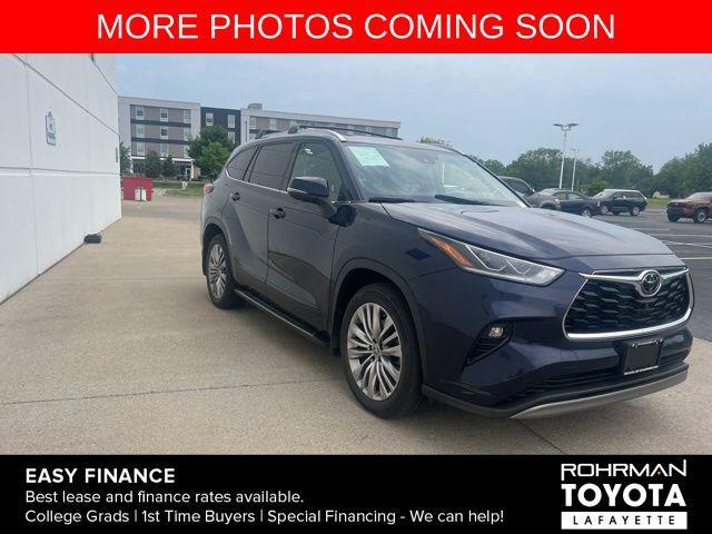 used 2023 Toyota Highlander car, priced at $49,922