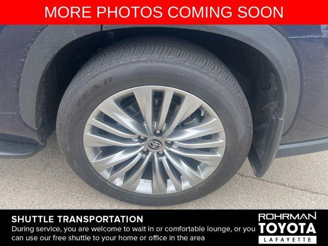 used 2023 Toyota Highlander car, priced at $49,922