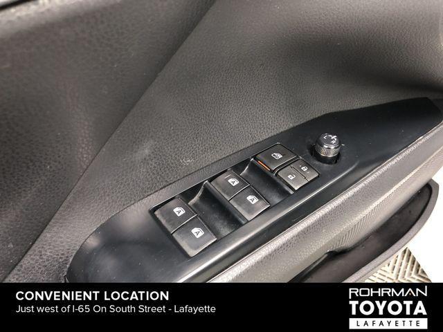 used 2019 Toyota Camry Hybrid car, priced at $18,655