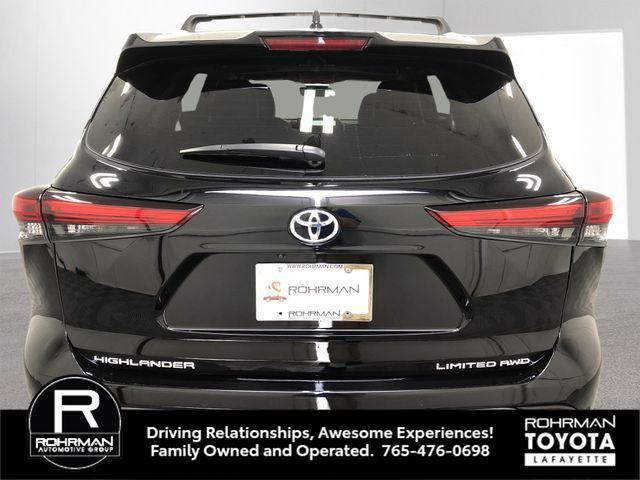 used 2023 Toyota Highlander car, priced at $42,897