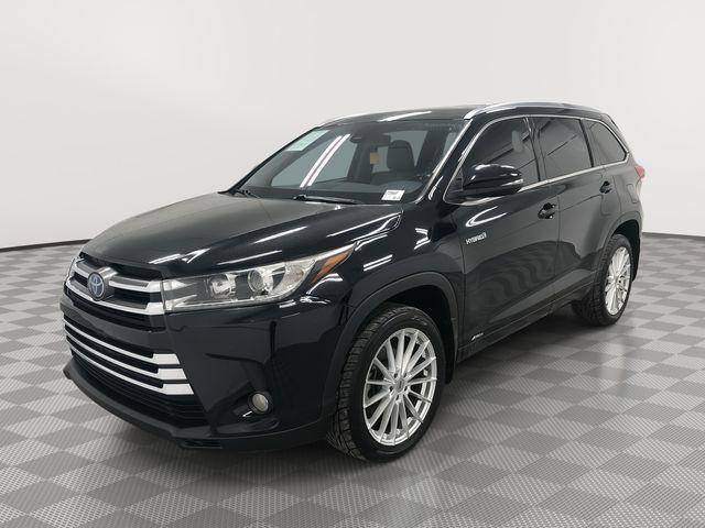 used 2017 Toyota Highlander Hybrid car, priced at $24,943