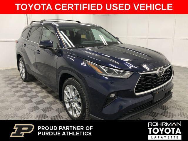 used 2021 Toyota Highlander car, priced at $39,567