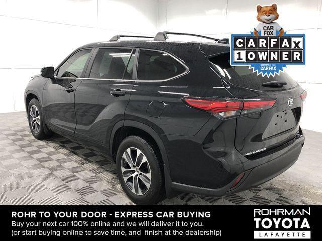 used 2023 Toyota Highlander car, priced at $37,154