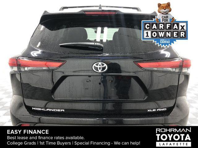 used 2023 Toyota Highlander car, priced at $37,154