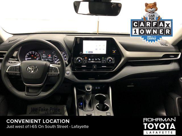 used 2023 Toyota Highlander car, priced at $37,154