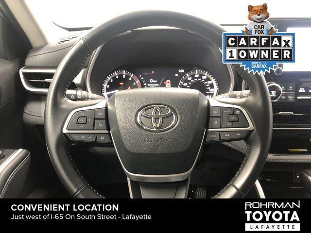 used 2023 Toyota Highlander car, priced at $36,314