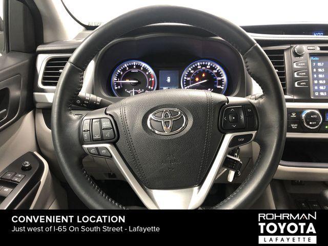 used 2016 Toyota Highlander car, priced at $19,163